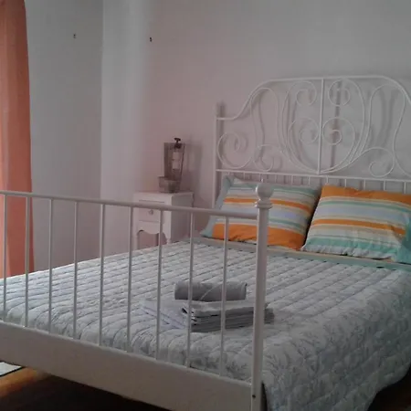 Apartment 110 Sqm Free Parking Patras Extérieur photo