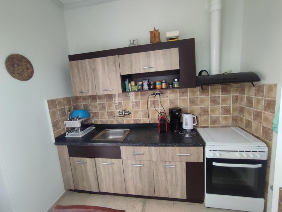 110 Sqm Free Parking Patras